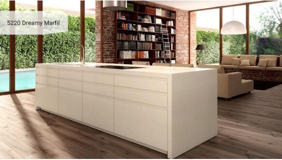 Кварцевый агломерат Caesarstone 5220 Dreamy Marfil