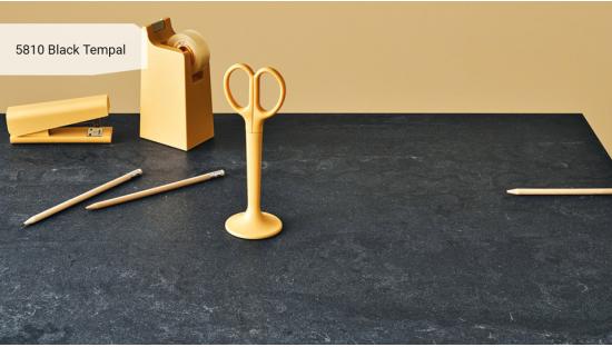 Кварцевый агломерат Caesarstone 5810 Black Tempal