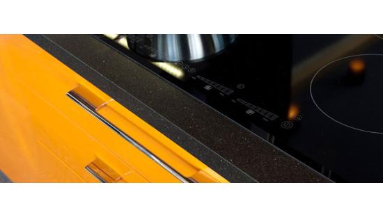 Кварцевый агломерат Belenco 8765S Volcano Black Seta Collection
